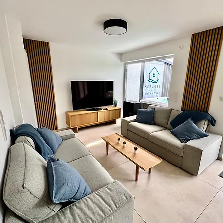 Wellness Lodge, Sauna, Whirlpool Nahe Dem