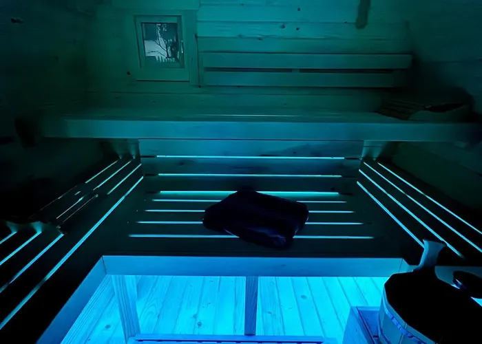 Vakantiehuis Wellness Lodge, Sauna, Whirlpool Nahe Dem